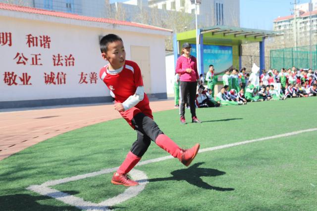 李国旭：明天是我们今年第一次足协杯出战 会全力以赴拿下比赛